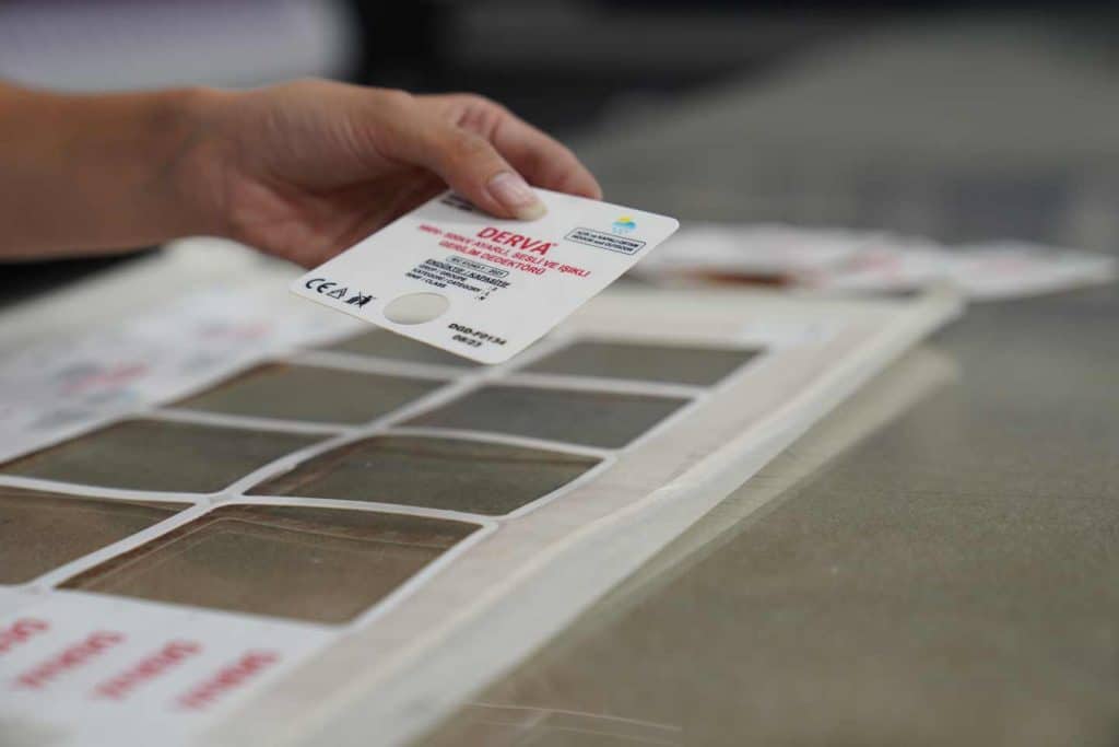 Leksan Etiketlerin Dijital ve Serigraf Baskı Farklılıkları